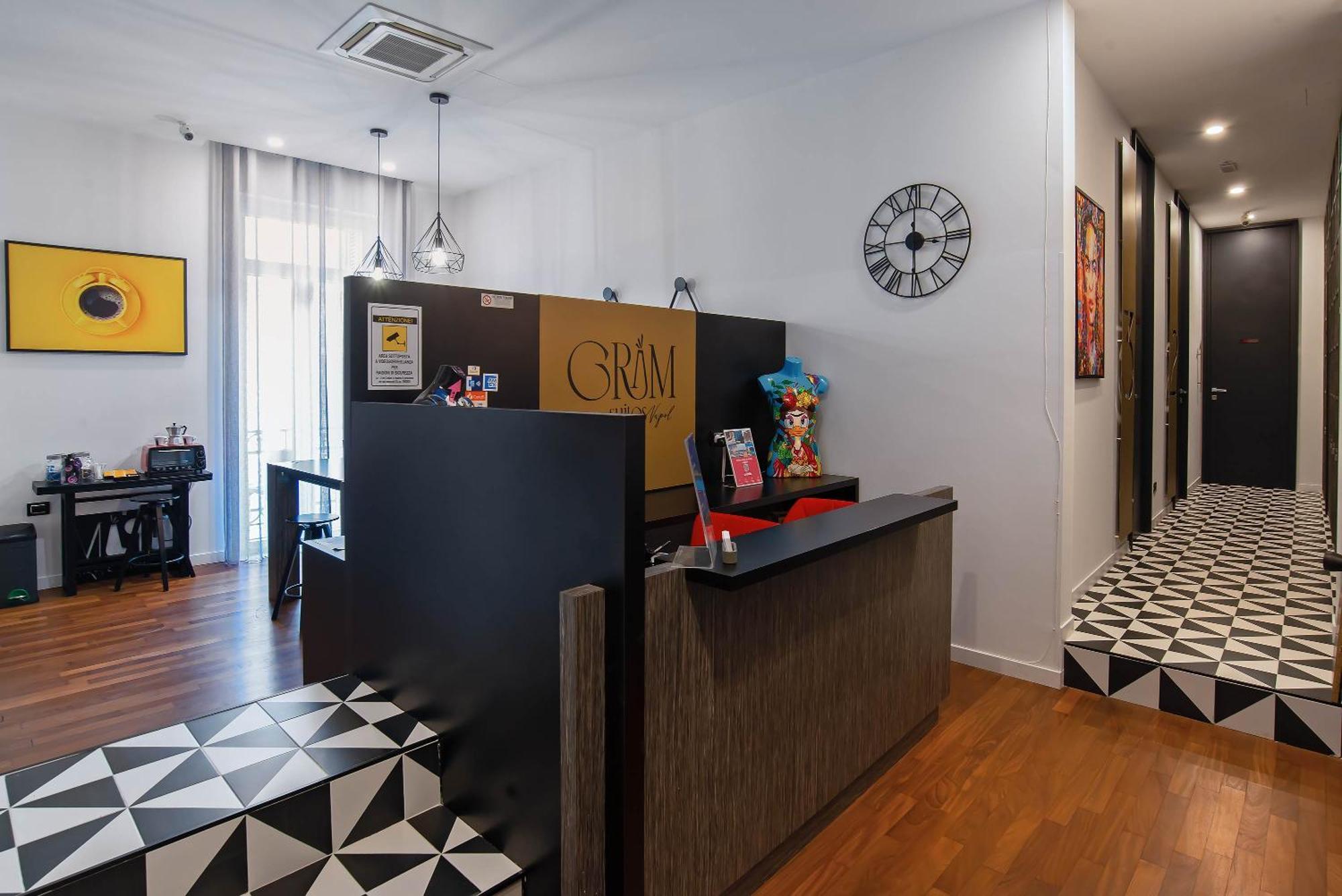 Gram Suites Napoli Eksteriør bilde